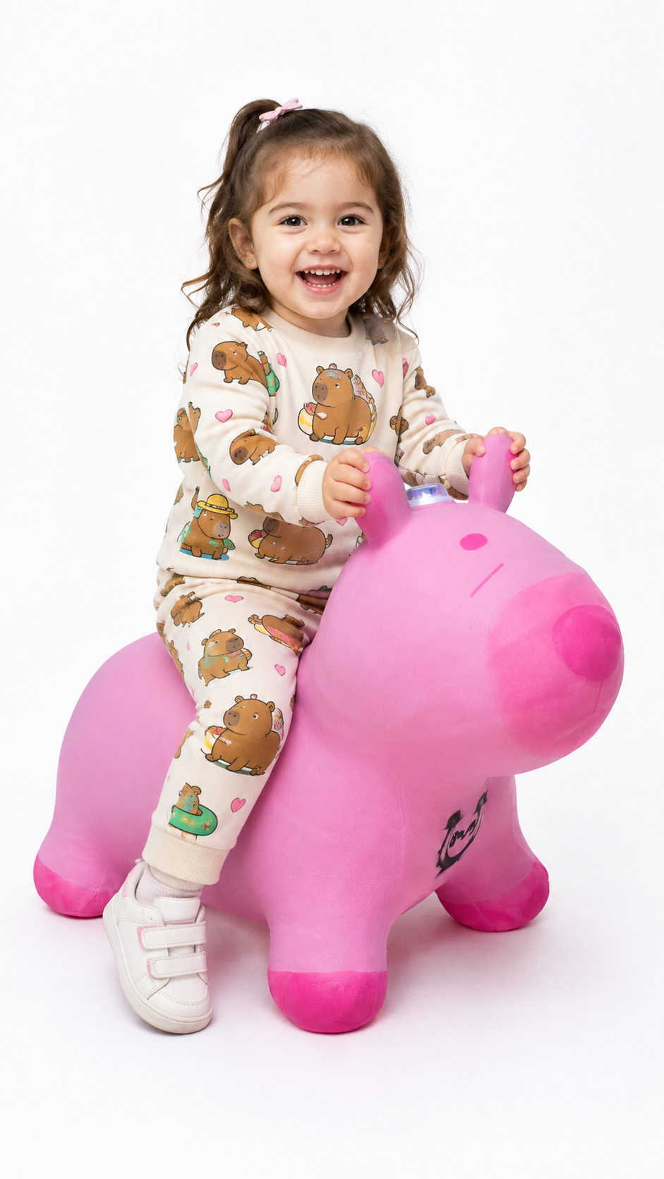 CAPIBARA MONTABLE INFLABLE BOTADOR MACHUKA